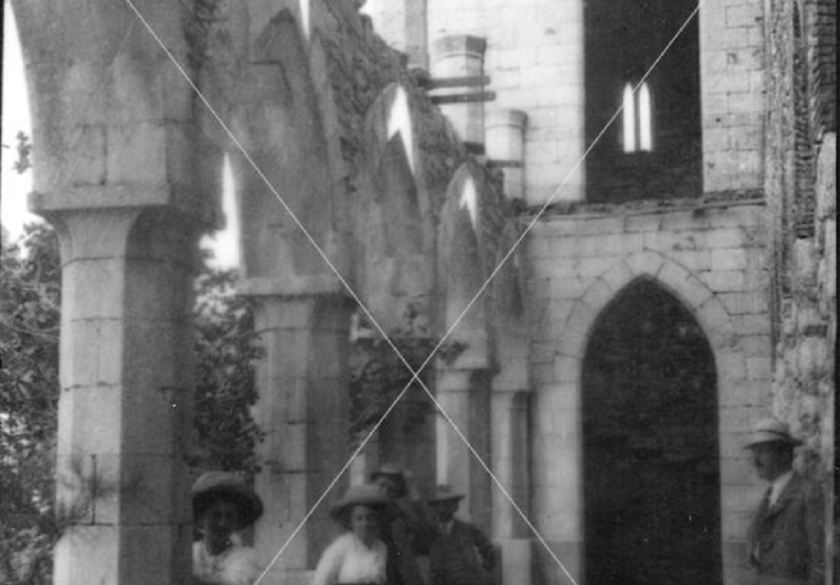 Κουίζ για την παλιά Αθήνα: Αναγνωρίζεις ποιο είναι αυτό το κτίριο;