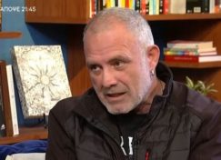 Πασχάλης Τσαρούχας