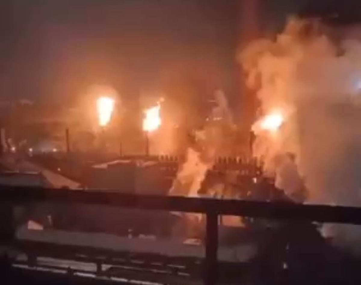 Ρωσία: Εκρήξεις σε εργοστάσιο χάλυβα στο Λίπετσκ – Αναφορές για επιδρομή ουκρανικών drones – ΒΙΝΤΕΟ