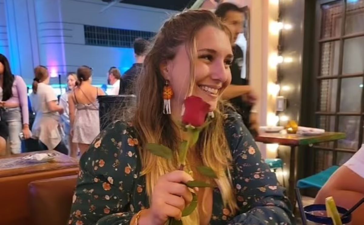 Η Σαμπρίνα Κίρμπεργκ είχε μία κολλητή φίλη μέχρι που καυγάδισαν και η δεύτερη κατέληξε να μην της μιλάει.