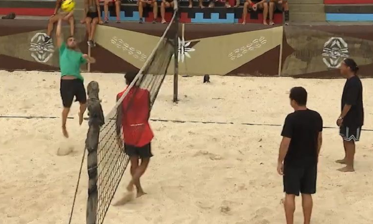 Survivor: Όταν ο Γιώργος Γκιούλεκας προσπάθησε να μιμηθεί τον… Μαραντόνα με το «Χέρι του Θεού» – «Δεν περνάνε αυτά…»