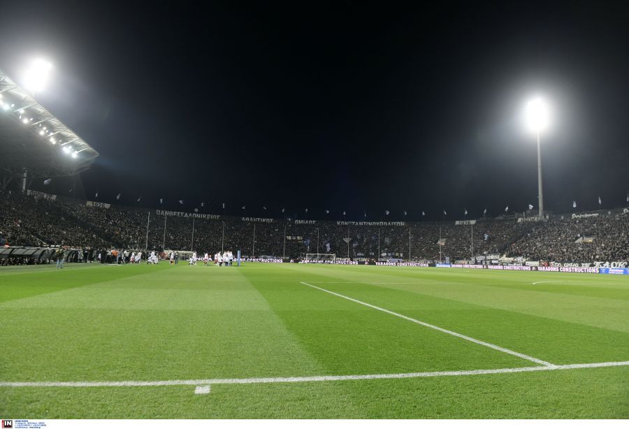 Θεσσαλονίκη: Συνελήφθη 23χρονος που έριξε κροτίδα στον αγώνα ΠΑΟΚ-Ολυμπιακός – Τον «τσάκωσαν» από τις κάμερες