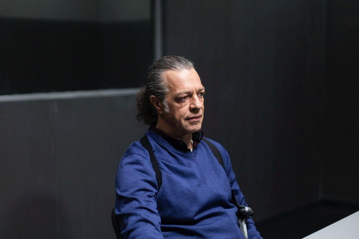 Χρήστος Πλαΐνης: Ο Σκαραβαίος είναι μια σύγχρονη αστυνομική σειρά δράσης – Τι θα δούμε στο επεισόδιο της Κυριακής