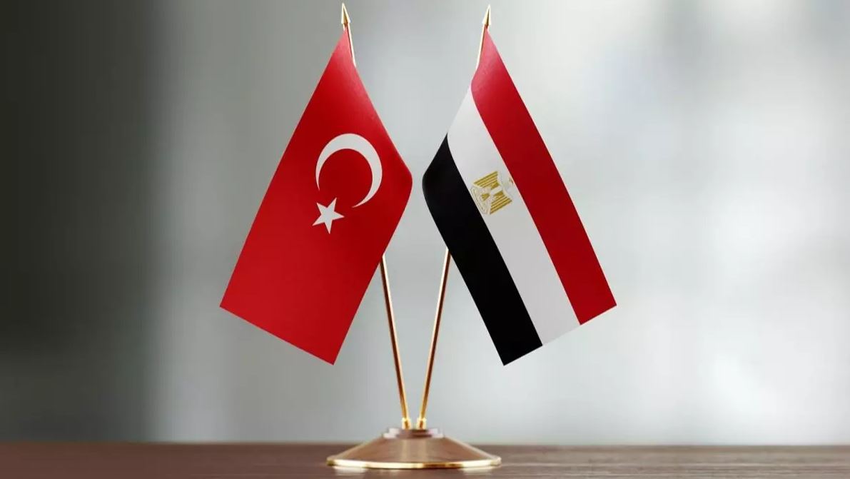 Οι συμφωνίες για όπλα Τουρκίας – Αιγύπτου, το ανατολίτικο παζάρι κι οι απειλές για την Ελλάδα στη Μεσόγειο