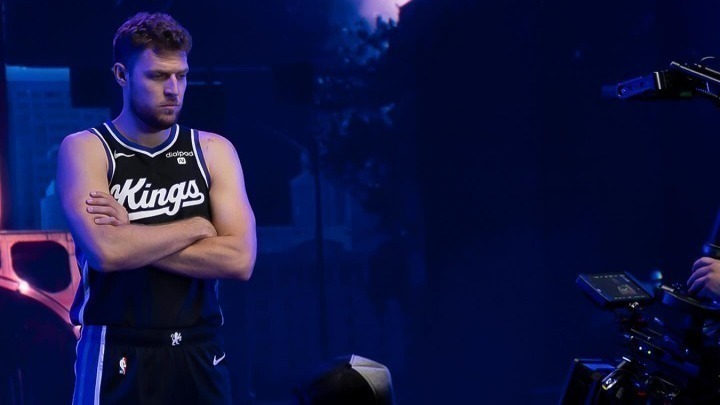 Σάσα Βεζένκοφ