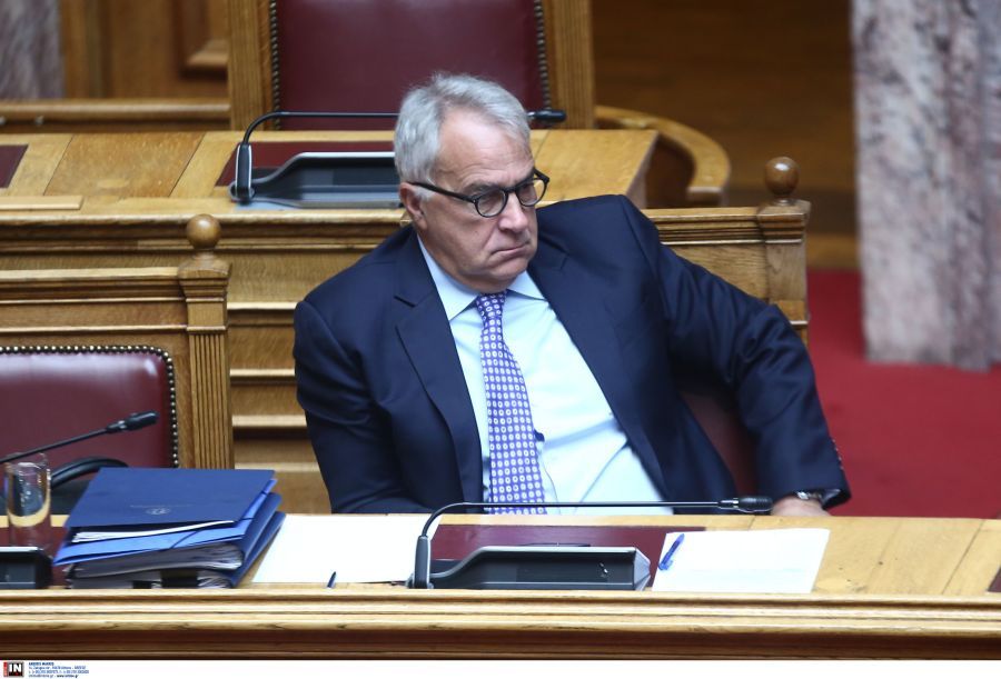 Ομόφυλα ζευγάρια: Οι 4 υπουργοί της Νέας Δημοκρατίας που έλειπαν από την ψηφοφορία