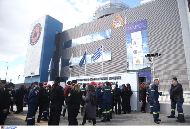 φάρσα υπουργείο