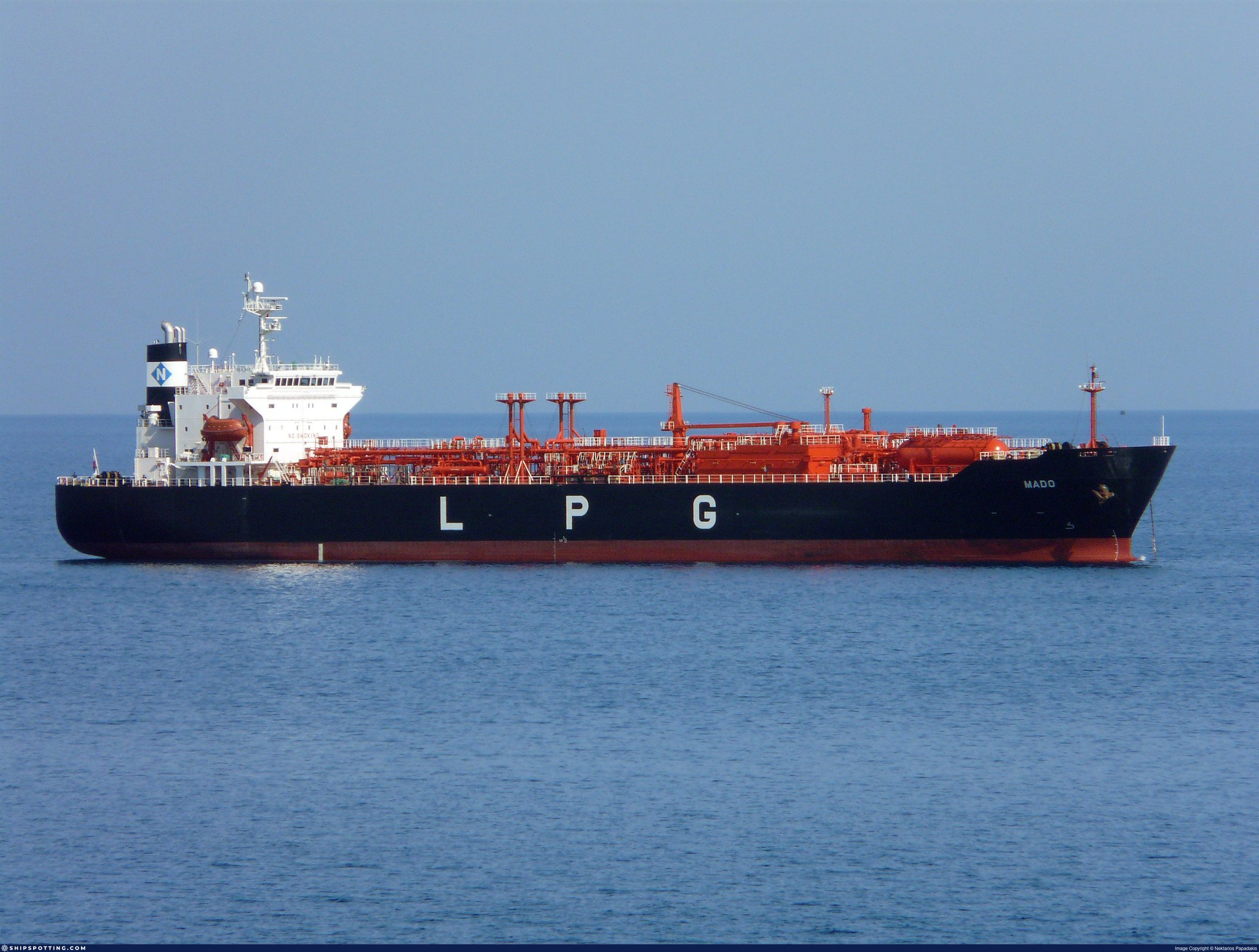 Υεμένη: Δεξαμενόπλοιο ελληνικών συμφερόντων χτυπήθηκε από πυραύλους των Χούθι στην Ερυθρά Θάλασσα