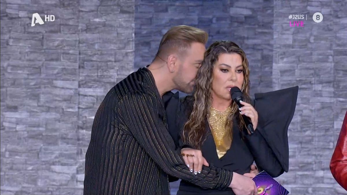 J2US: Αποχώρησε η Άντζελα Δημητρίου – «Η ψυχή μου και η καρδιά μου είναι στη μητέρα μου» – ΒΙΝΤΕΟ