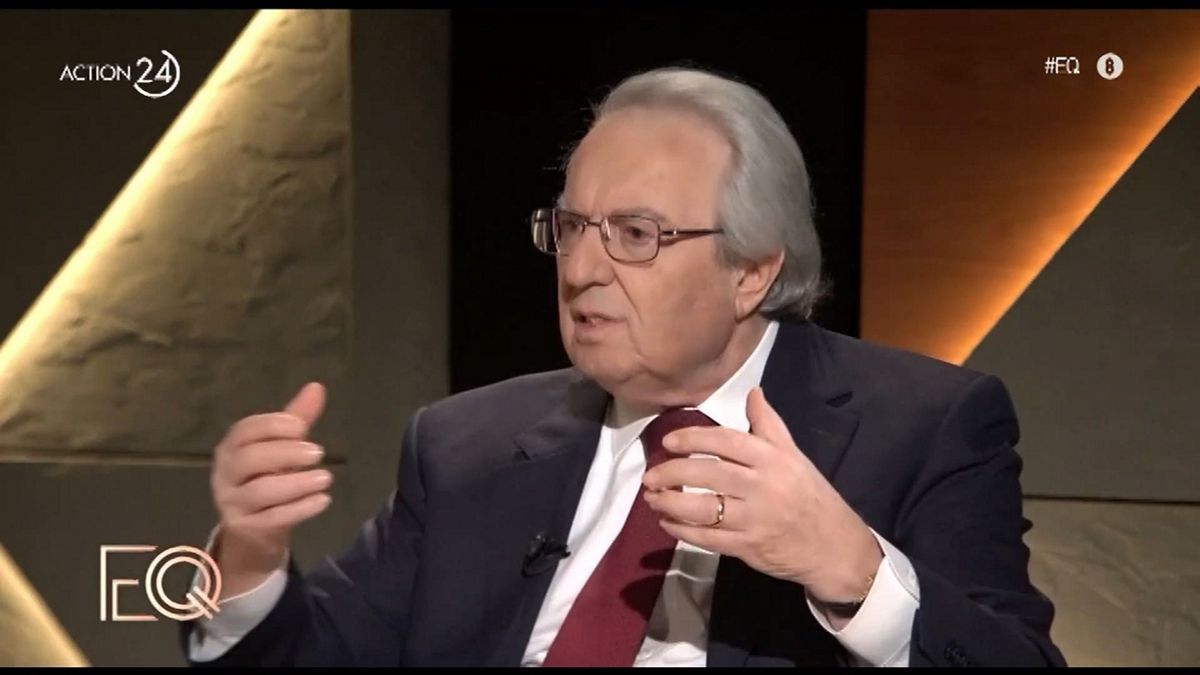 Γιώργος Μπαμπινιώτης: «Τα greeklish οδηγoύν τους χρήστες σε ένα μεγάλο κακό με τη γλώσσα» – ΒΙΝΤΕΟ