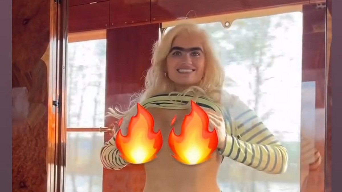 Σοφία Χατζηπαντελή: Σήκωσε την μπλούζα της και έδειξε το στήθος της μέσα σε τρένο – ΒΙΝΤΕΟ