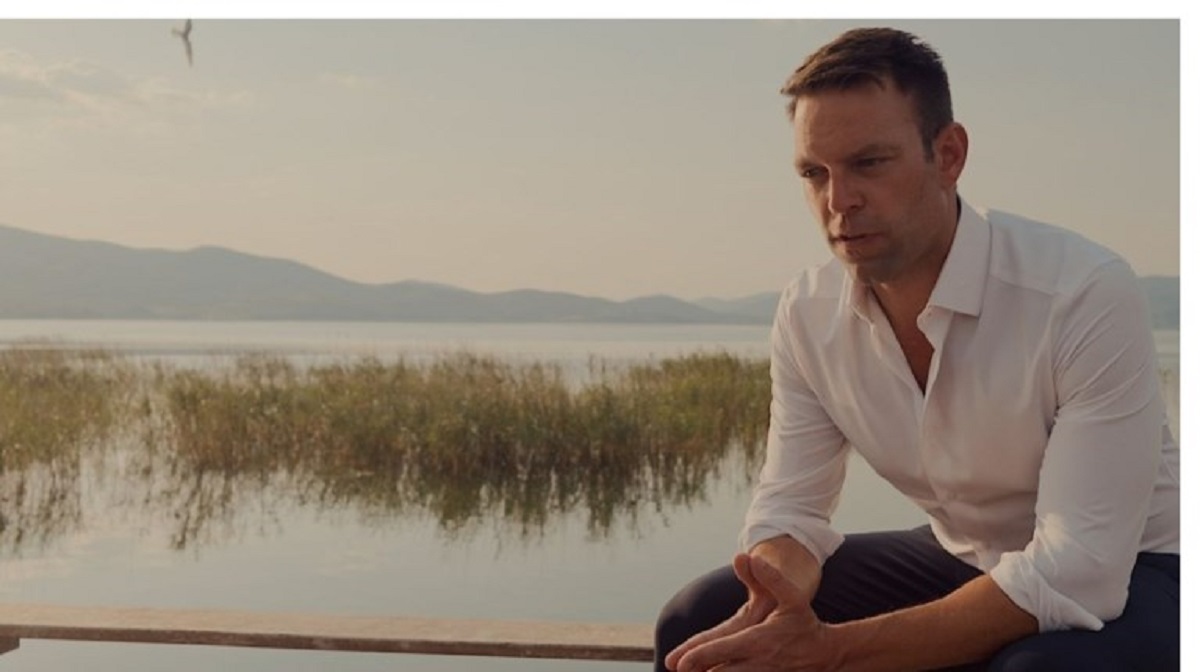 Κόντρα ΝΔ – ΣΥΡΙΖΑ για τις εταιρείες του Στέφανου Κασσελάκη – Τα νέα ερωτήματα, η υπόθεση Ασημακοπούλου και η «όαση Σίβα»