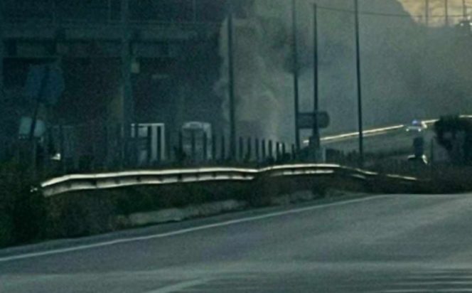 Φωτιά σε καρότσα φορτηγού στην Κορινθία