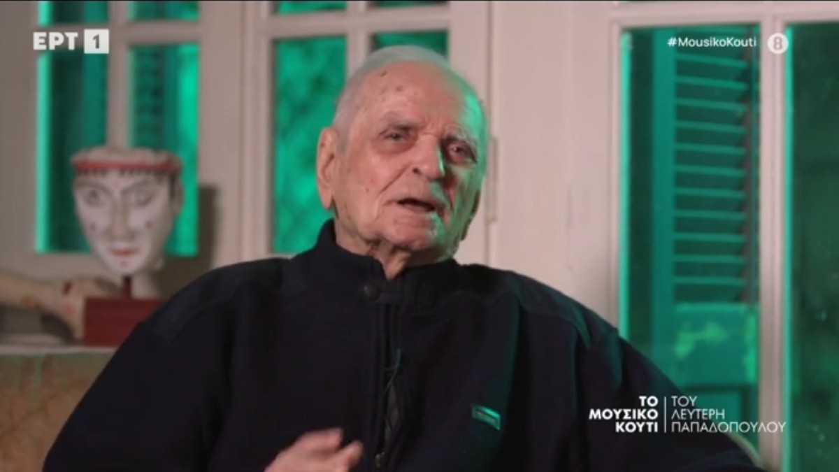 Λευτέρης Παπαδόπουλος: «Ο Μάνος Χατζιδάκις δεν με γούσταρε καθόλου – Με δούλευε και δεν έγραψε ποτέ τα τραγούδια»