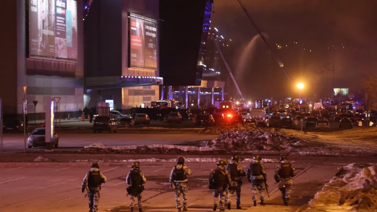 Μακελειό στη Μόσχα: Ανεβαίνει ο αριθμός των θυμάτων – Αναφορές για 62 νεκρούς