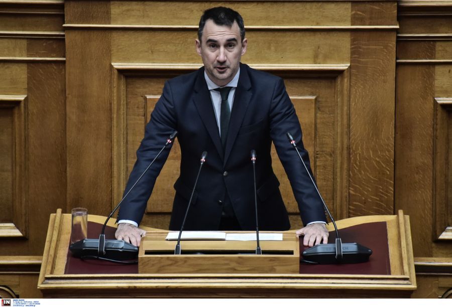 Μη κρατικά πανεπιστήμια: Ο Χαρίτσης καλεί την αντιπολίτευση σε πρόταση δυσπιστίας κατά της κυβέρνησης