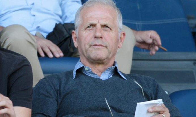 Στράτος Αποστολάκης