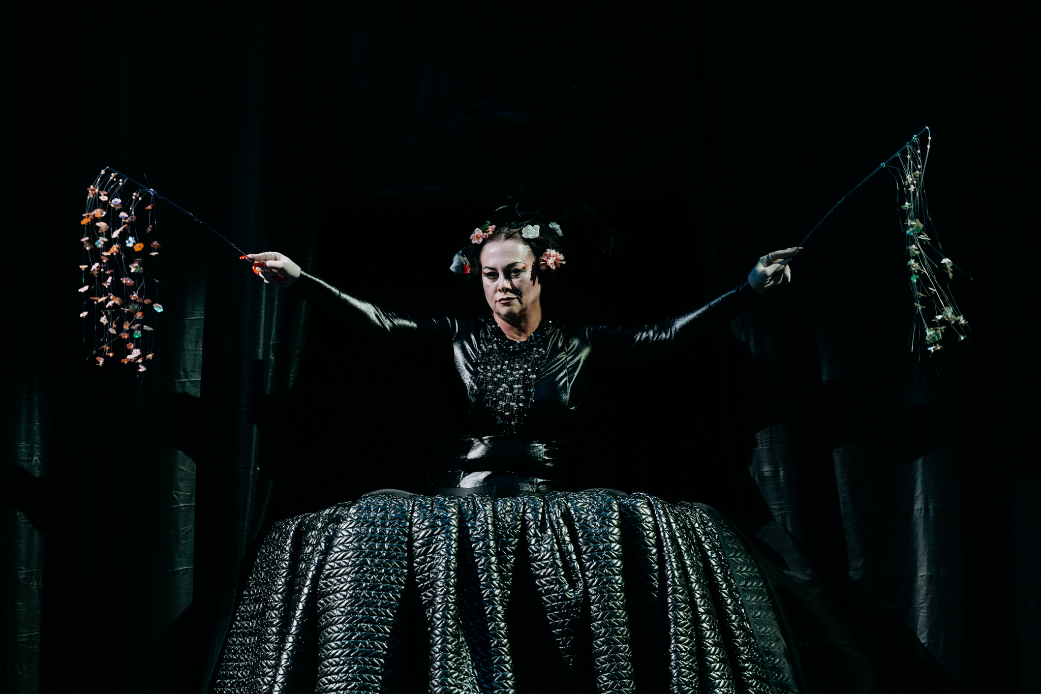 Γιολάντα Μπαλαούρα: Αγνώριστη στη θεατρική σκηνή η Πολυξένη από το «Ναυάγιο»