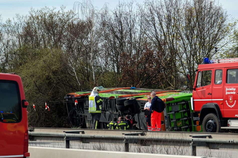 Γερμανία: Φρικτό δυστύχημα με λεωφορείο που είχε προορισμό τη Ζυρίχη - 5 νεκροί