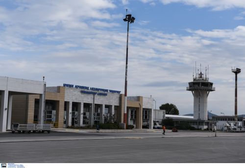 Αλεξανδρούπολη: Σμήνος πουλιών επιτέθηκε σε αεροπλάνο κατά την απογείωσή του