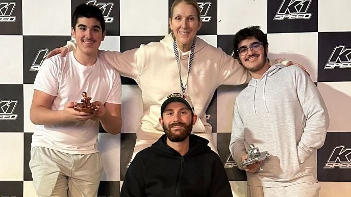 Σελίν Ντιόν: Σπάνια φωτογραφία – Ποζάρει και με τους 3 γιους της