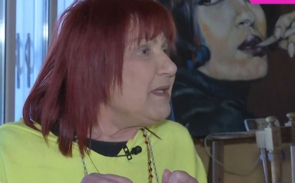 Ντόρα Δούμα