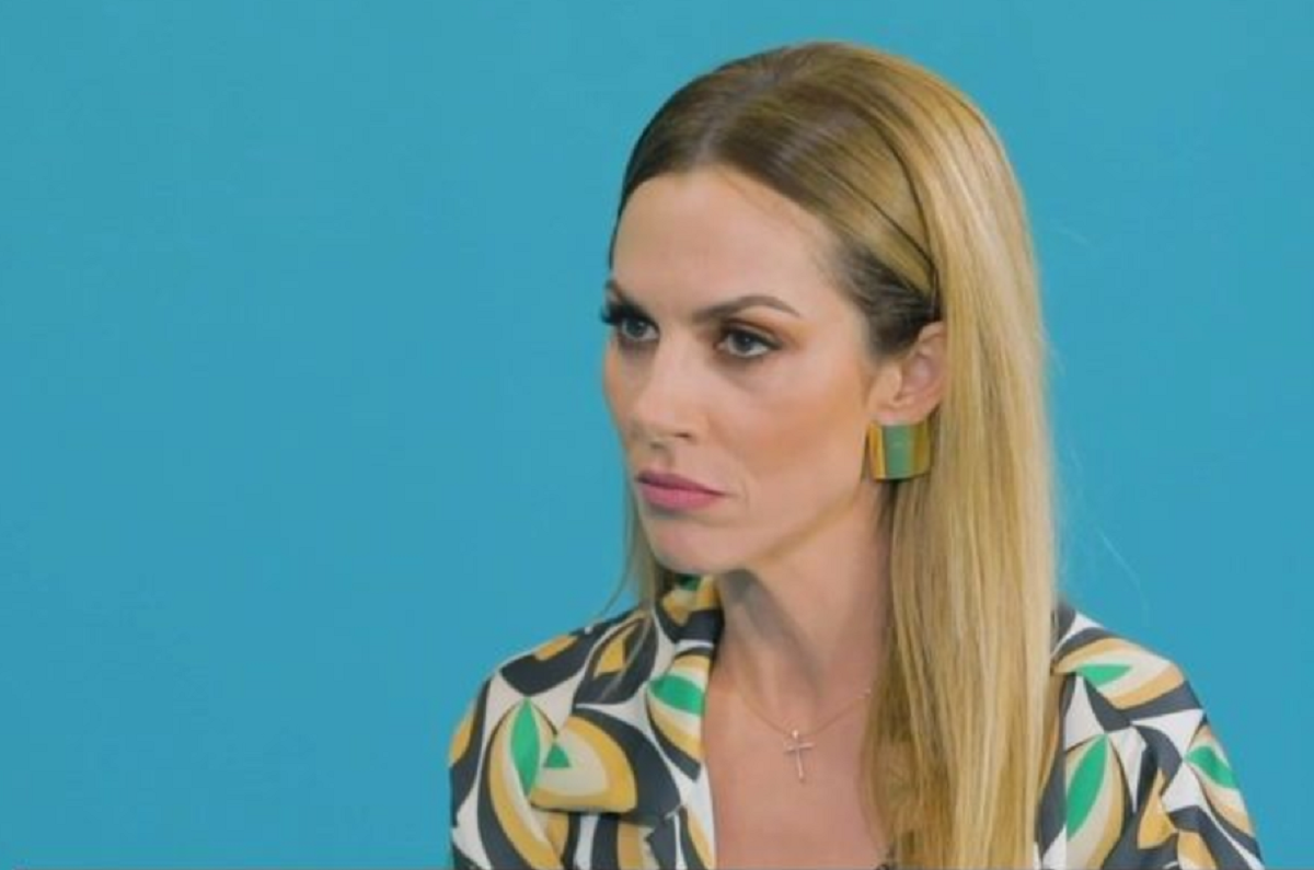 Ατύχημα για την Ντορέττα Παπαδημητρίου: Οι αναρτήσεις της ηθοποιού