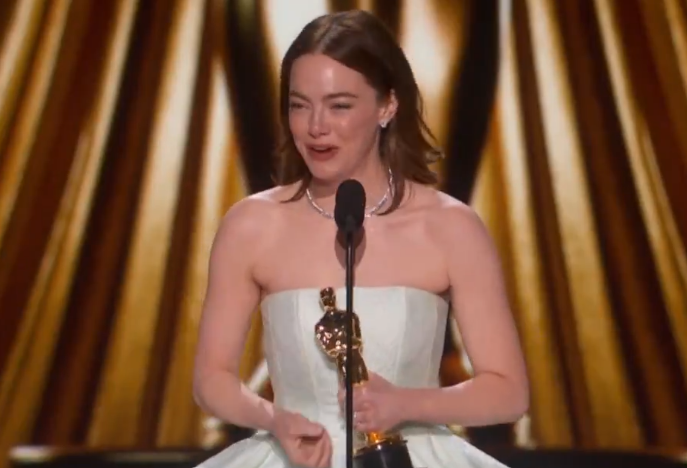 Όσκαρ 2024: Στην Έμα Στόουν το Όσκαρ Α’ Γυναικείου Ρόλου – Τέταρτο Χρυσό Αγαλματίδιο για το “Poor Things”