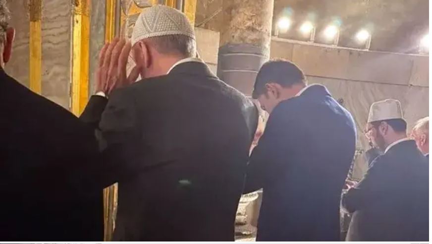 Δημοτικές εκλογές στην Τουρκία: Βραδινή προσευχή για τον Ερντογάν και τον εκλεκτό του στην Αγία Σοφία