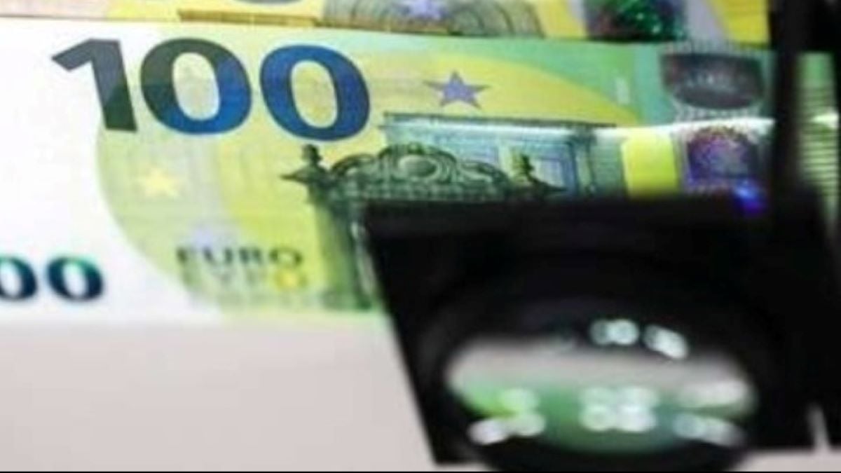Ισπανία: Η αστυνομία διέλυσε συμμορία που τύπωνε πλαστά χαρτονομίσματα των 100 ευρώ – Τα διακινούσε και στην Ελλάδα