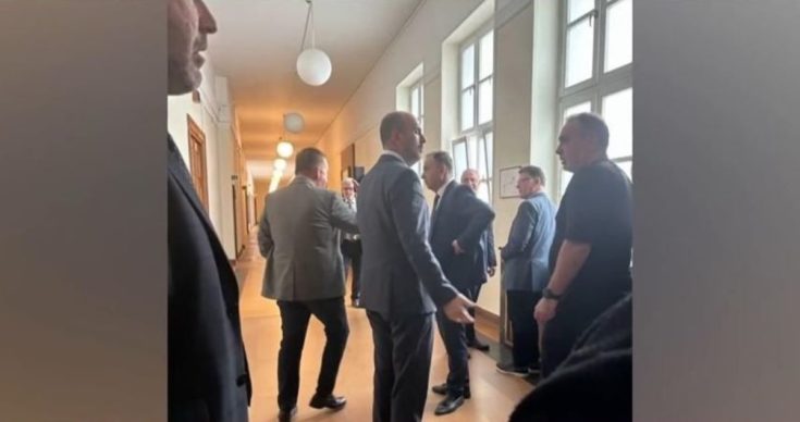 εξεταστική Τέμπη Μαρκόπουλος