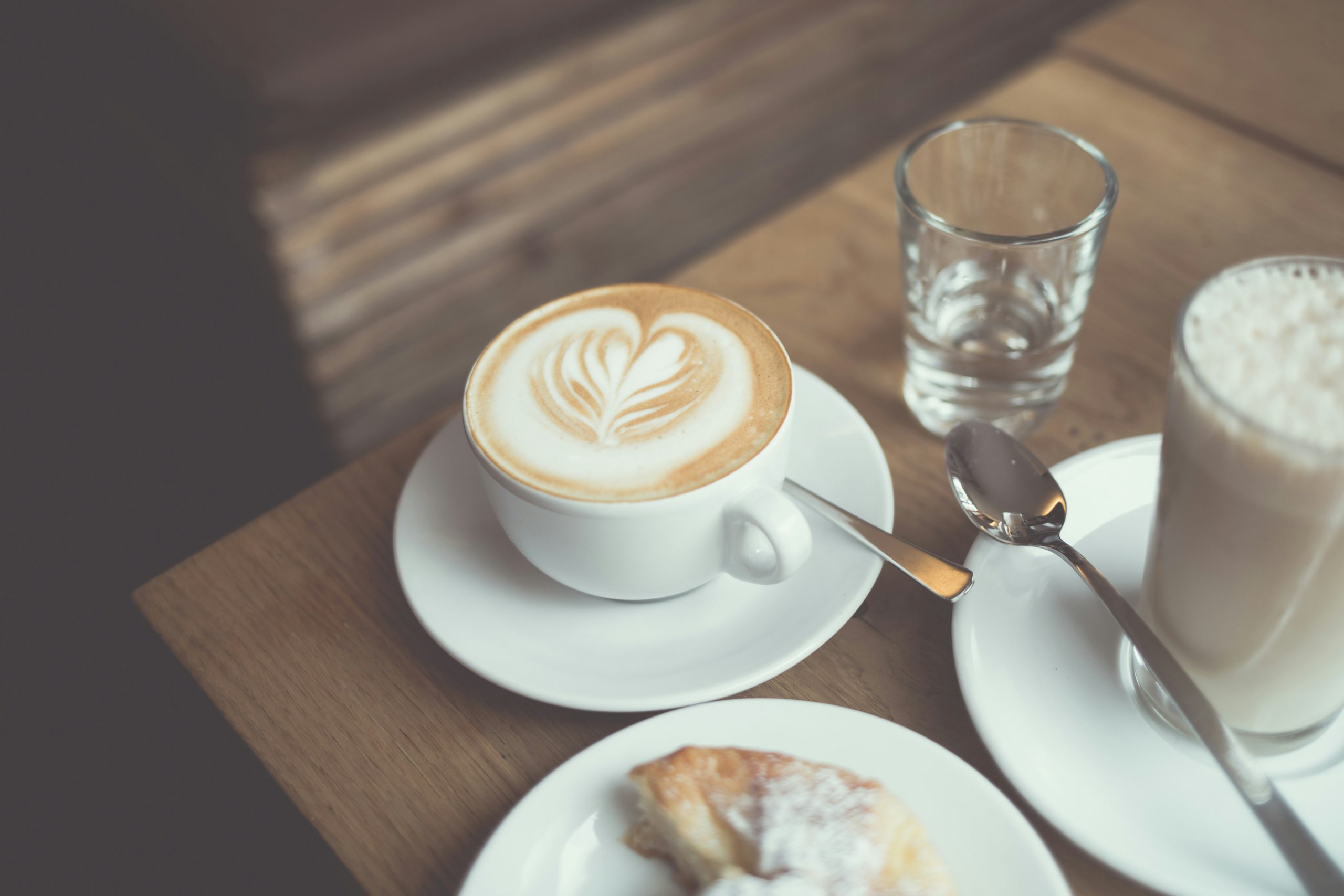 Όταν ο καφές γίνεται επικίνδυνος – Όλα όσα πρέπει να γνωρίζετε για τη δηλητηρίαση από καφεΐνη