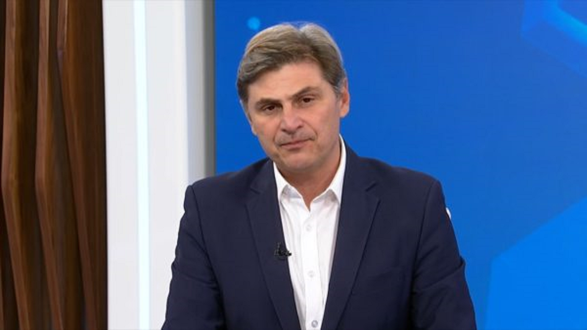 Φαραντούρης: Να’ ναι καλά η κυβέρνηση για τη διαφήμιση