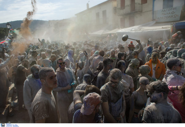 αλευρομουτζουρώματα Γαλαξίδι