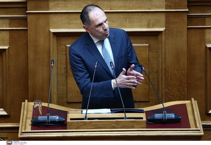 Γεραπετρίτης: Διερευνούμε τα αίτια και την πηγή της επίθεσης στην Οδησσό