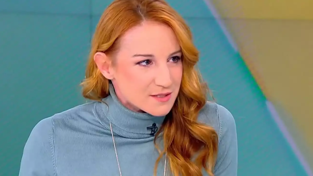 Σοκάρει η Στεφανία Γουλιώτη: «Ο πρώτος μου έρωτας σκοτώθηκε όταν ένα αυτοκίνητο του πήρε το κεφάλι»