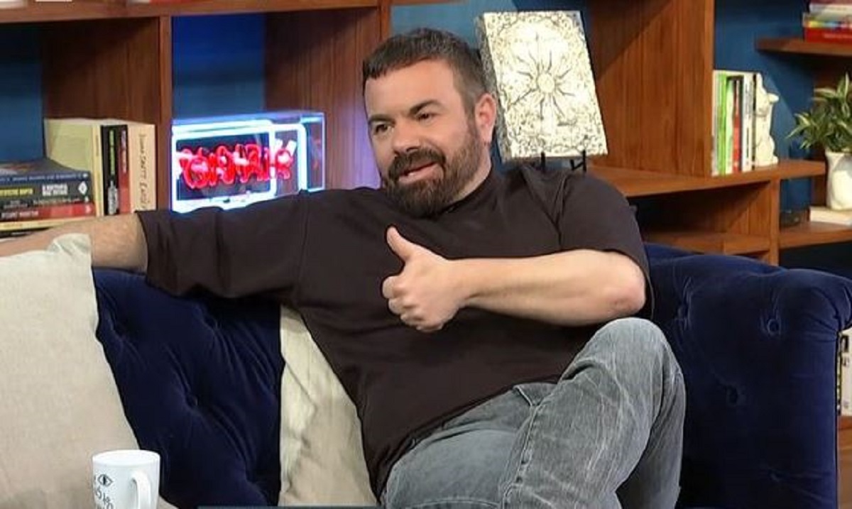 Βασίλης Καλλίδης: Παρέλυσε το πρόσωπό μου από το στρες