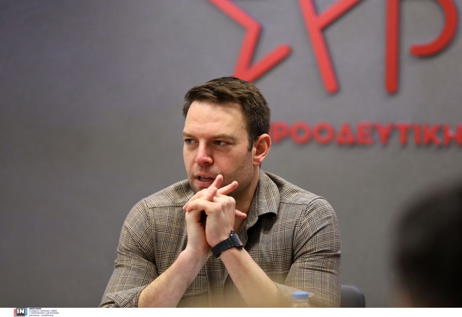 Κασσελάκης για Τέμπη: Ζητεί απαντήσεις και επίσπευση των ερευνών – Τα ερωτήματα για το ξυλόλιο