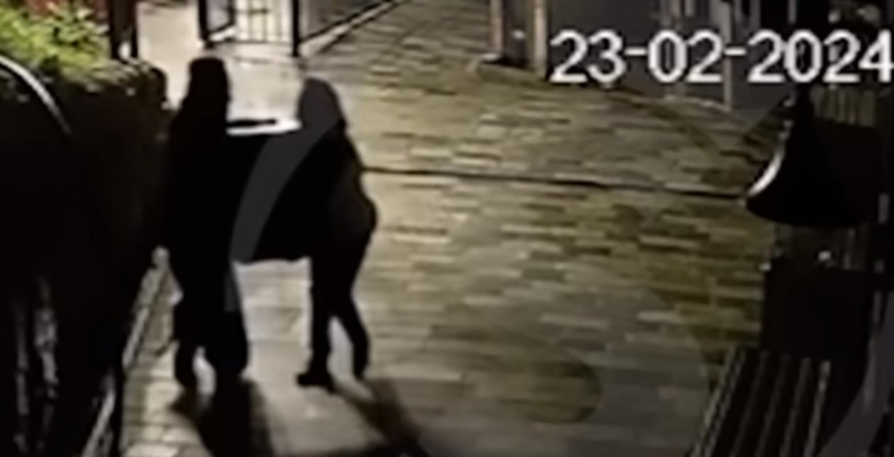 Μονή Αββακούμ: Νέο βίντεο ντοκουμέντο – Δύο άτομα μεταφέρουν αντικείμενο που μοιάζει με χρηματοκιβώτιο