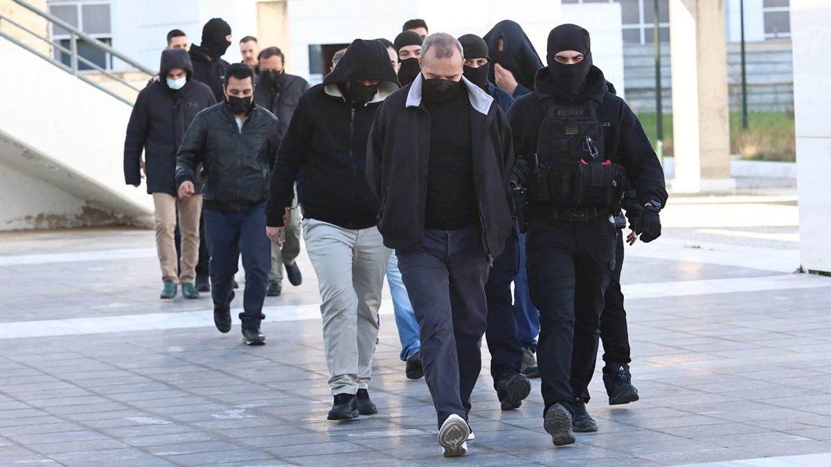 Κολωνός: «Σε ραντεβού πήγες; Να μου δώσεις τα μισά» – Οι αποκαλύψεις για τα sms του Μίχου στην 12χρονη και το ξέσπασμα της γιαγιάς της