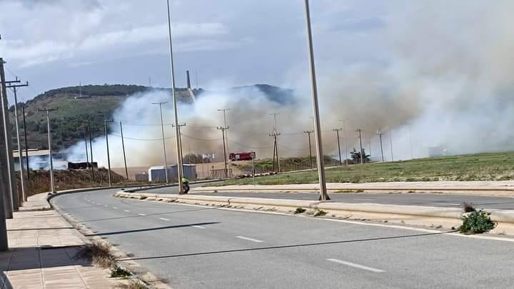 Φωτιά στο Λαύριο: Παραδόθηκε στην Πυροσβεστική ο αντιδήμαρχος