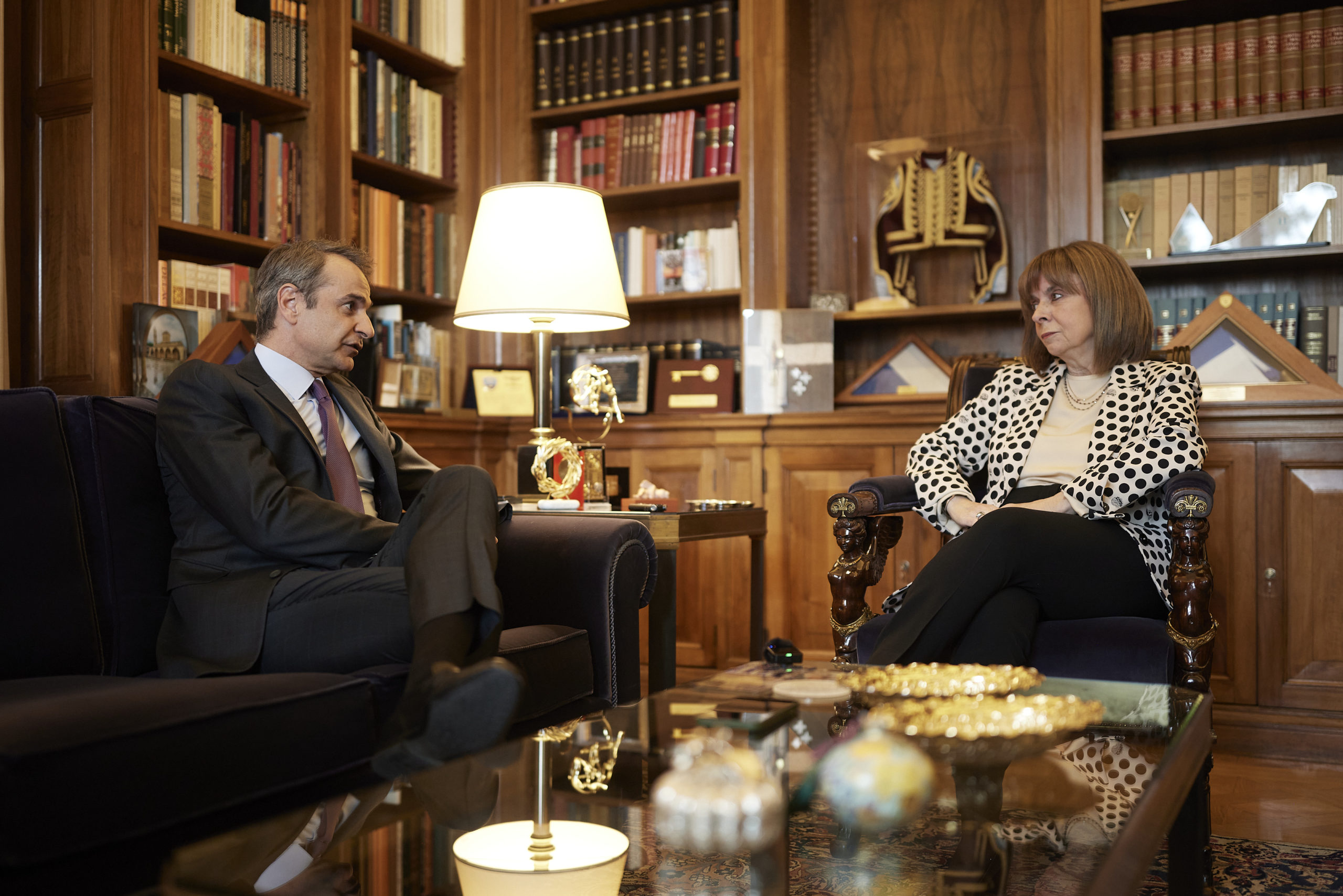 Μητσοτάκης - Σακελλαροπούλου