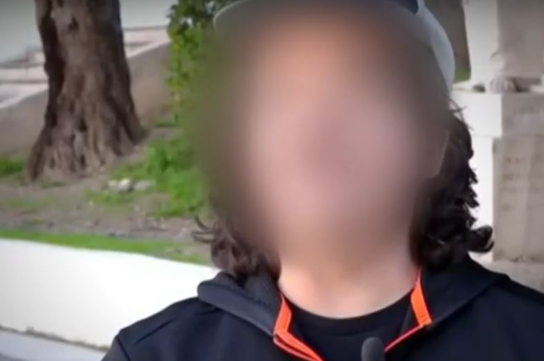 Κύκλωμα πορνείας: Άνδρας με νανισμό ανάμεσα στους συλληφθέντες – «Δεν έχει καμία σχέση, τον μπέρδεψαν» λέει ο πατέρας του