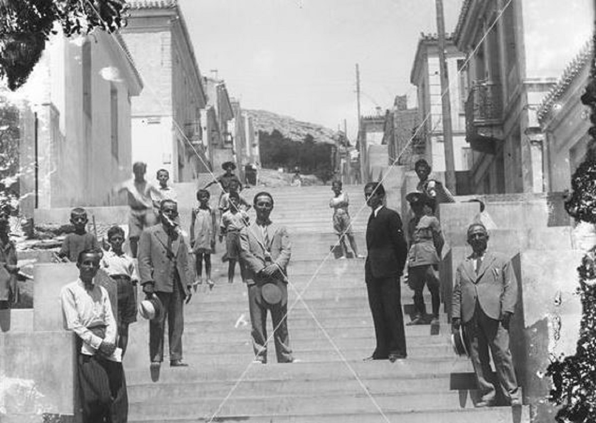 Κουίζ για την παλιά Αθήνα: Αναγνωρίζεις την περιοχή; Είναι από τις πιο γνωστές