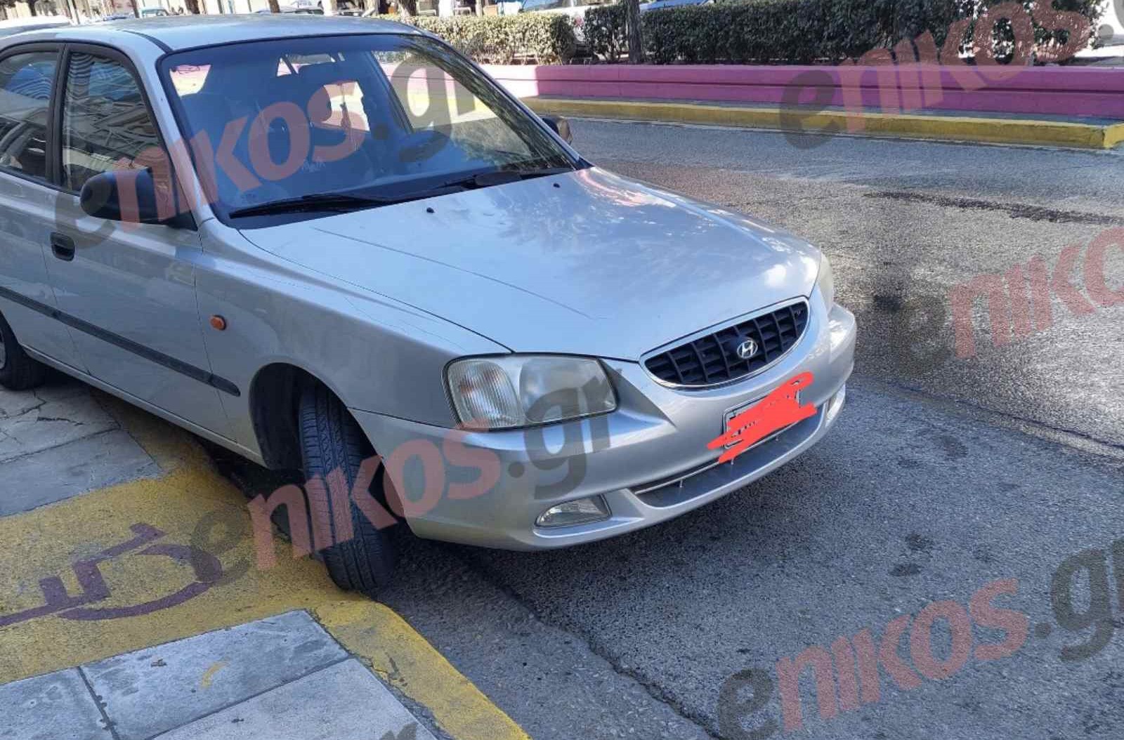 Νέα Ιωνία: Ασυνείδητος οδηγός πάρκαρε μπροστά σε ράμπα αναπήρων – ΦΩΤΟ αναγνώστη