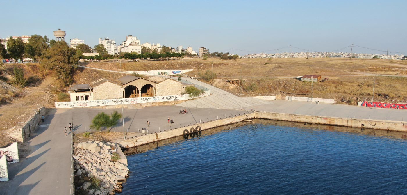 Μυστήριο στη Δραπετσώνα: Εντοπίστηκε πτώμα γυναίκας σε όρμο