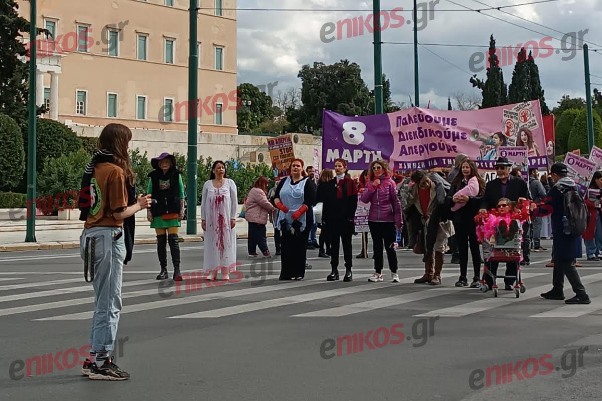 Αθήνα: Συνεχίζεται το πανεκπαιδευτικό συλλαλητήριο μετά τα επεισόδια – Παραμένουν κλειστοί οι δρόμοι – ΦΩΤΟ αναγνώστη