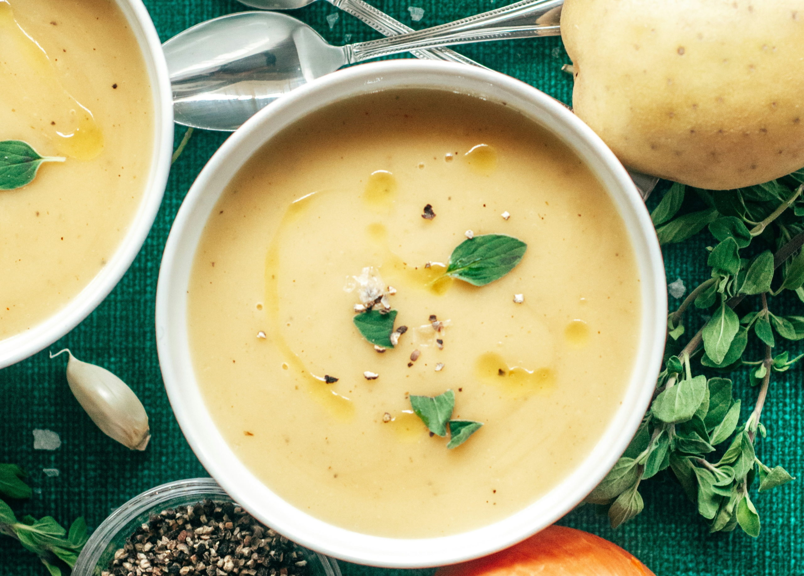 Συνταγή για νόστιμη σούπα με πατάτες και ζαμπόν