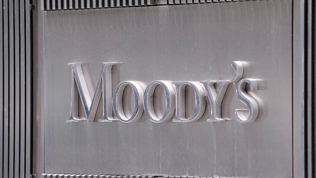 Η Moody’s διατήρησε αμετάβλητη την αξιολόγηση του ελληνικού αξιόχρεου στην κατηγορία Ba1