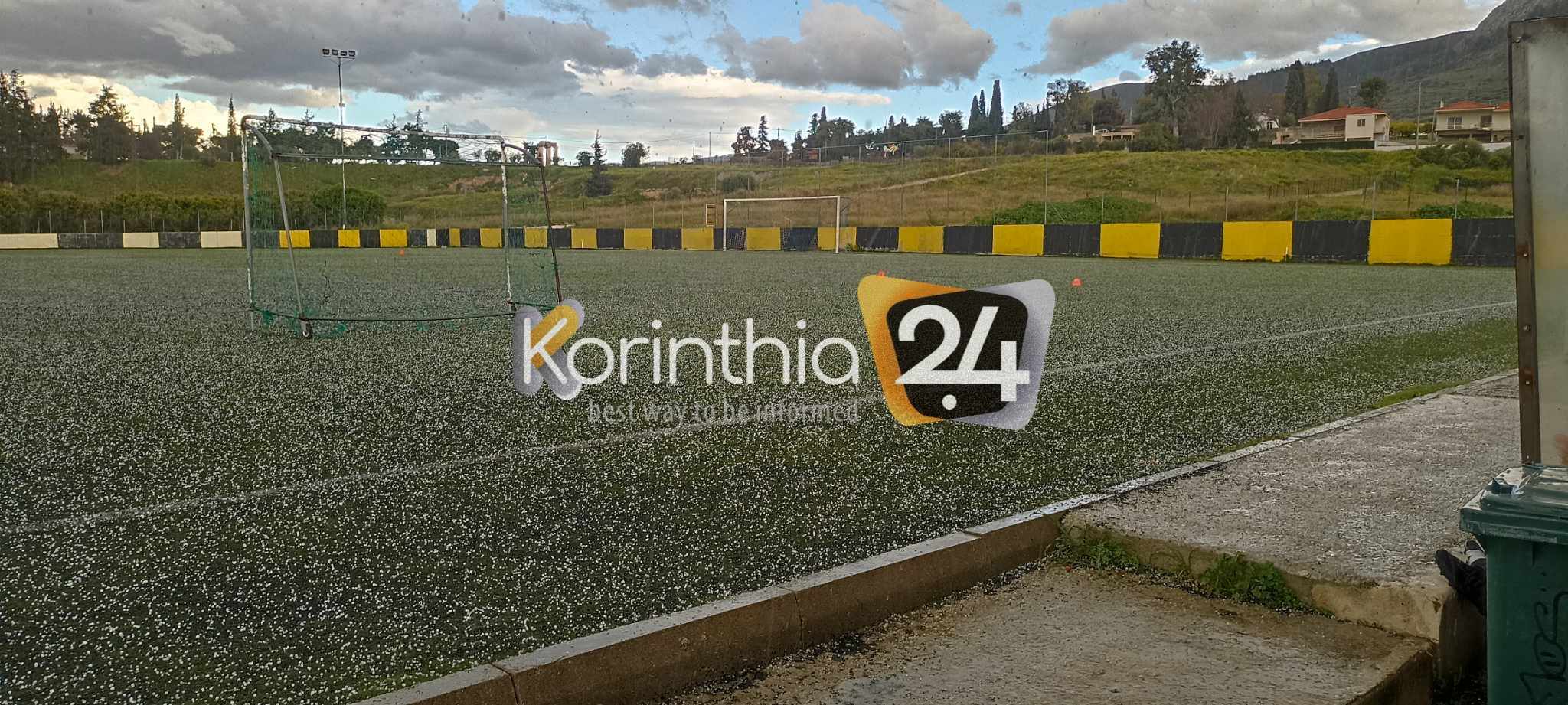 Καιρός: Έντονη χαλαζόπτωση στην Αρχαία Κόρινθο